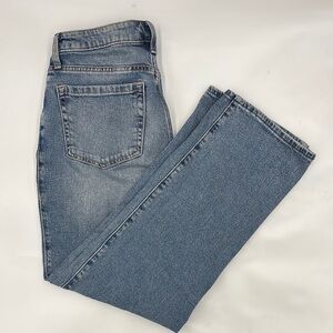 Hollister Ultra High-Rise Dad Jeans